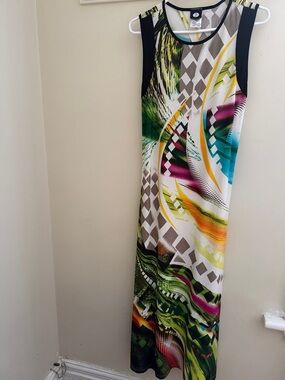 Sleeveless Abstract Print Maxi Dress - Multicolor Made in 🇨🇦 Canada